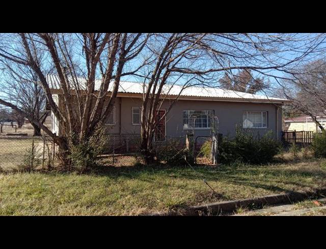 3 BEDROOM HOUSE FOR SALE IN CLOCOLAN